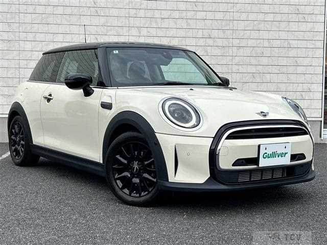 2022 BMW MINI