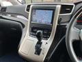 2013 Toyota Alphard
