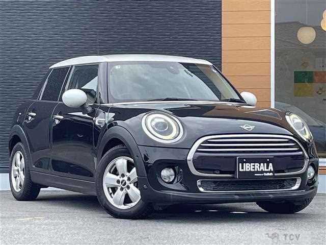 2019 BMW MINI