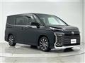 2022 Toyota Voxy