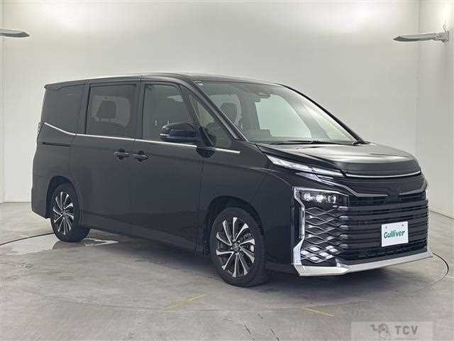 2024 Toyota Voxy