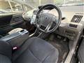 2014 Toyota PRIUS α