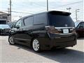 2013 Toyota Alphard