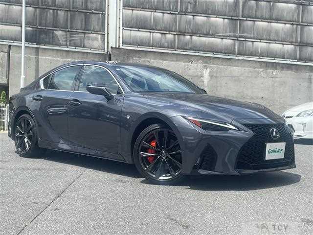2024 Lexus IS