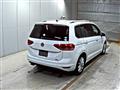 2017 Volkswagen Golf Touran