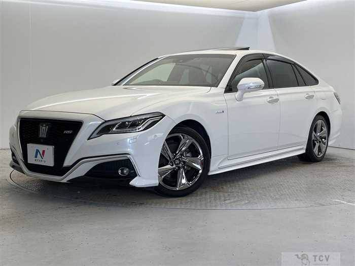 2018 Toyota Crown Hybrid