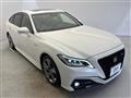 2018 Toyota Crown Hybrid
