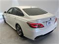 2018 Toyota Crown Hybrid