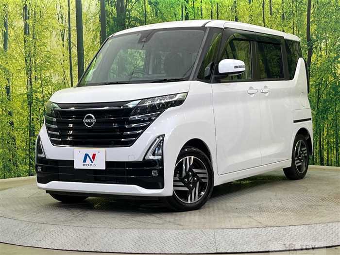 2023 Nissan ROOX