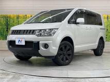 2016 Mitsubishi Delica D5