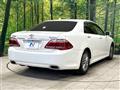 2012 Toyota Crown