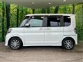 2017 Daihatsu Tanto