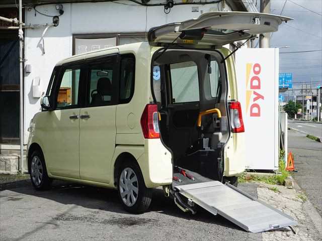 2015 Daihatsu Tanto