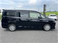2017 Toyota Voxy