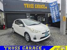 2012 Toyota AQUA