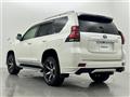 2021 Toyota Land Cruiser Prado