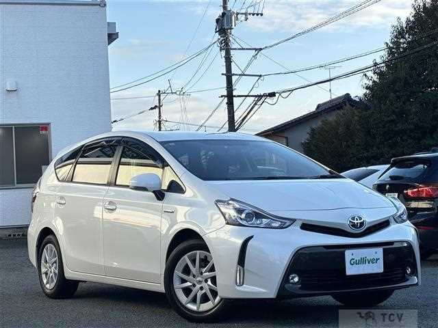 2015 Toyota PRIUS α