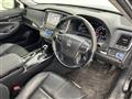 2014 Toyota Crown Hybrid