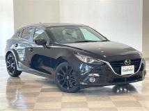 2015 Mazda Axela Sport