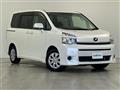 2010 Toyota Voxy