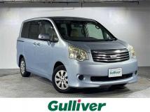 2012 Toyota Noah