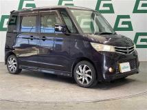 2009 Nissan ROOX