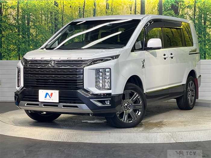 2022 Mitsubishi Delica D5