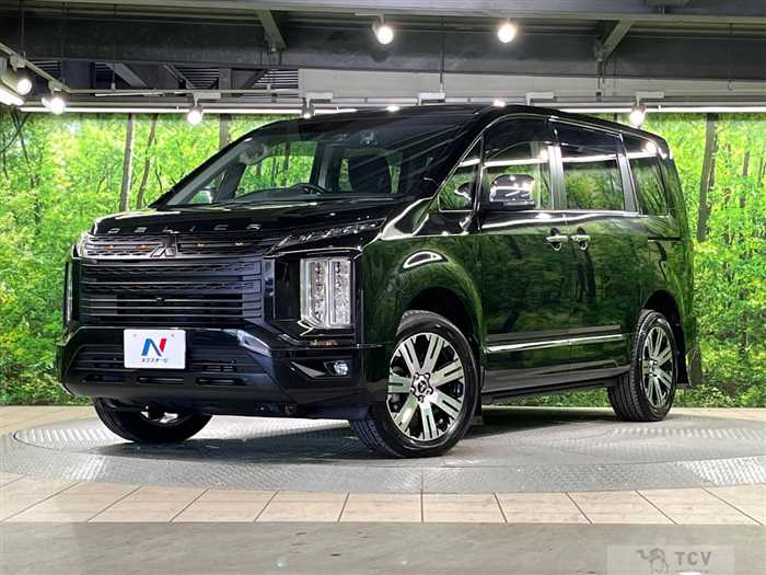 2023 Mitsubishi Delica D5