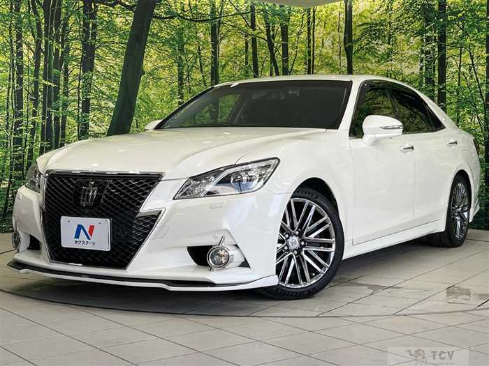 2013 Toyota Crown