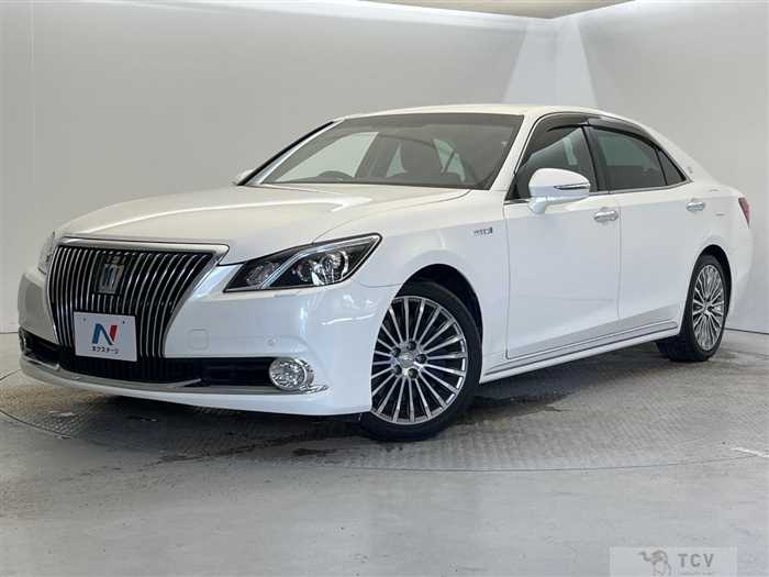 2014 Toyota Crown Majesta