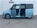 2014 Mitsubishi Delica D2