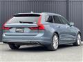2018 Volvo V90
