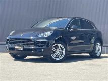 2015 Porsche Macan