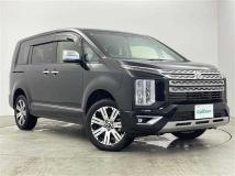 2025 Mitsubishi Delica D5