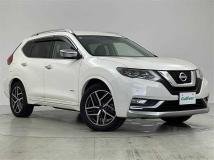 2017 Nissan X-Trail Hybrid