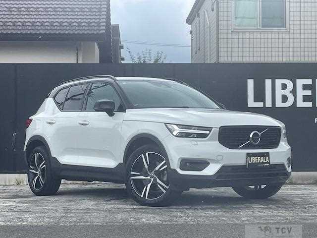 2020 Volvo XC40