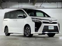 2017 Toyota Voxy