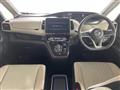 2022 Nissan Serena