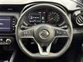 2020 Nissan KIX