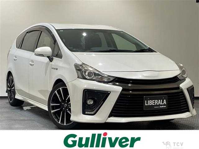 2015 Toyota PRIUS α