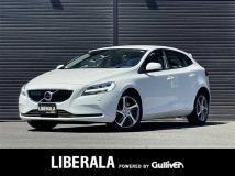 2018 Volvo V40