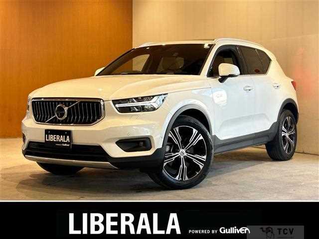 2021 Volvo XC40