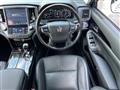 2017 Toyota Crown Hybrid