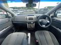 2009 Mazda MPV