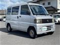 2004 Nissan Clipper Van