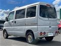 2004 Nissan Clipper Van
