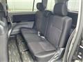 2006 Toyota Isis