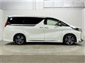 2022 Toyota Alphard