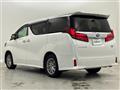 2022 Toyota Alphard Hybrid