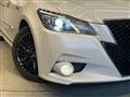 2015 Toyota Crown Hybrid